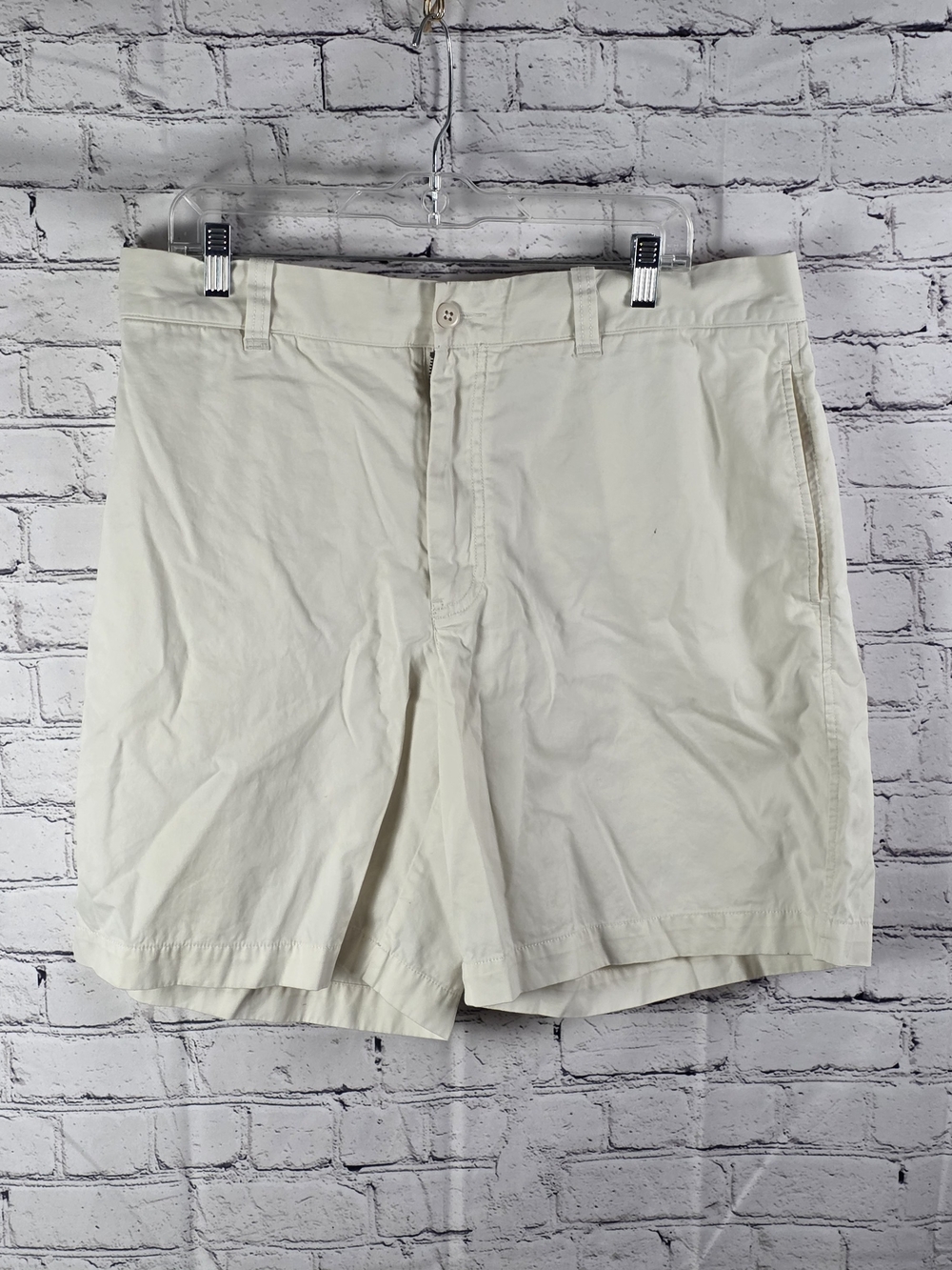 Daniel Cremieux Men's Cream Flat-Front Cotton Shorts